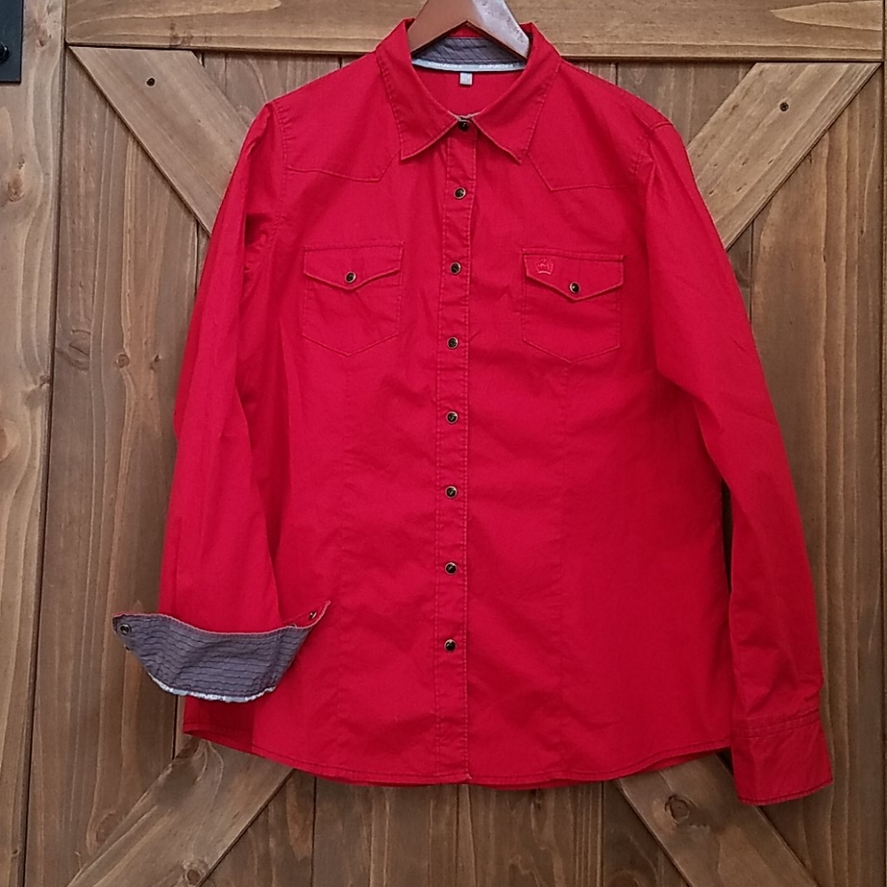 Cinch Snap-Up Top